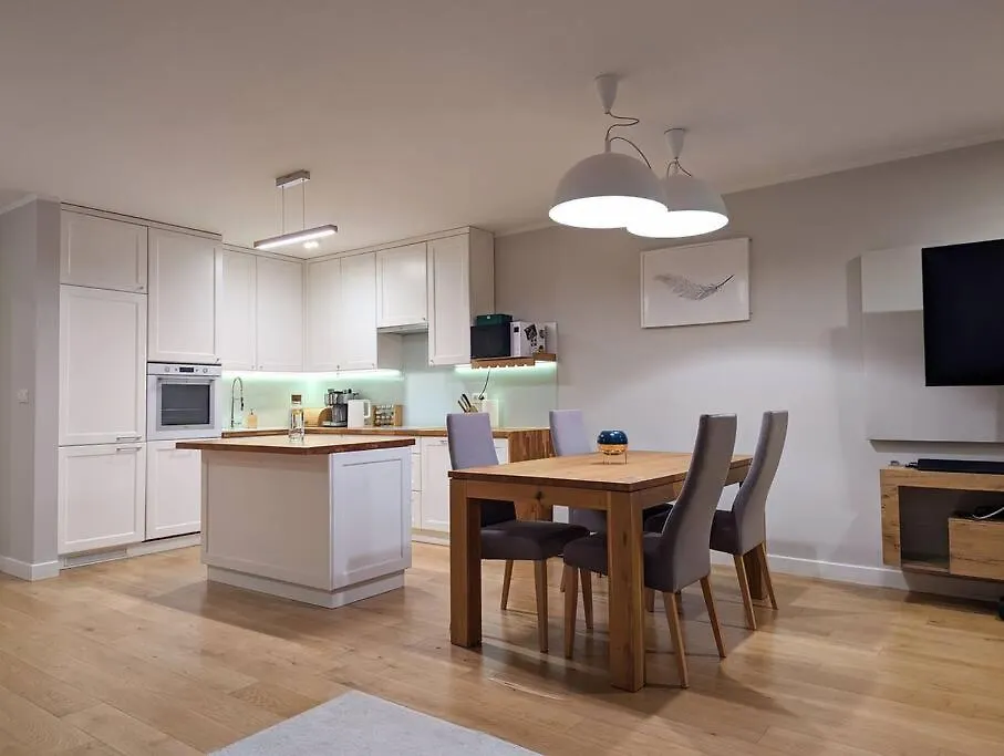 Apartamento Apartament Z Biokominkem Blisko Lotniska Varsovia